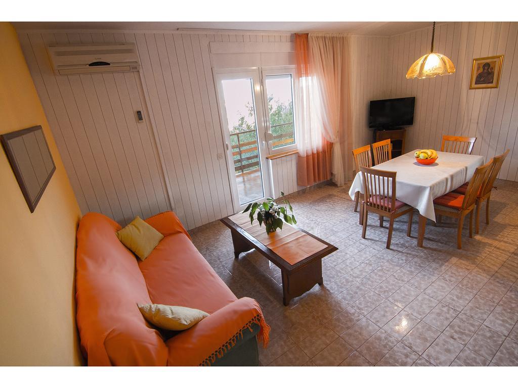 Apartment Miranda Slatine Zimmer foto
