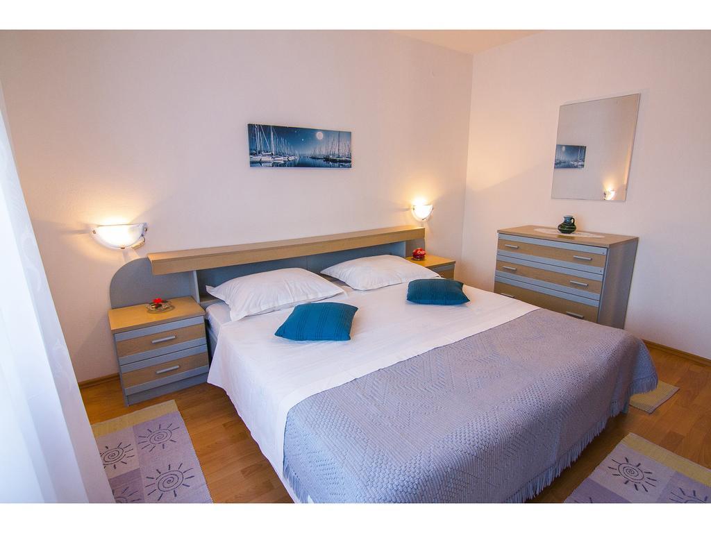 Apartment Miranda Slatine Zimmer foto